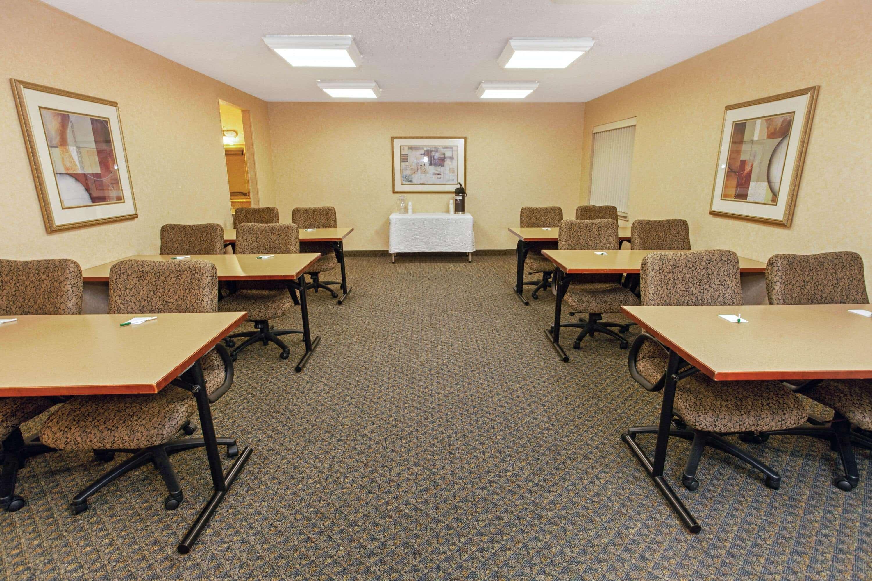 La Quinta By Wyndham Stevens Point Otel Dış mekan fotoğraf